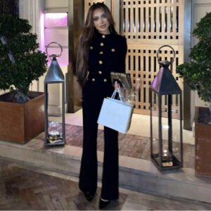 Expressing hot -selling bage jumpsuits set an fashion metal buckle short top high waist trousers two -piece