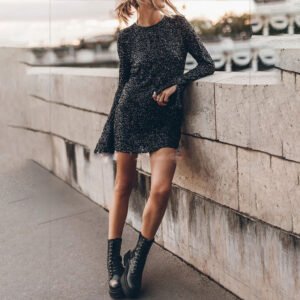 Quick selling in summer, an women's clothing fashion sexy pure color round neck sequins long -sleeved bag hip dress 661