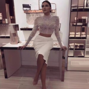 Small Selling Hot Selling Bead T -shirt T -shirt in the United States, an fashion semi -high -necked long -sleeved elastic short top high street party